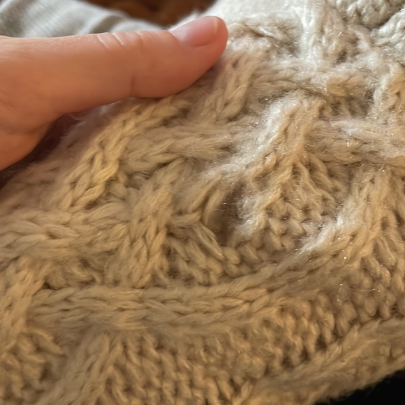 Lulus Long Sleeve Crew Neck Cable Knit Chunky Sweater - Picture 4 of 4